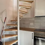 Spitaki Kremastí