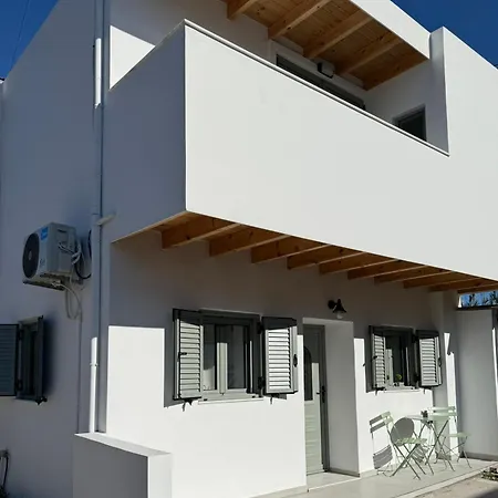 Spitaki Feriehus Kremastí